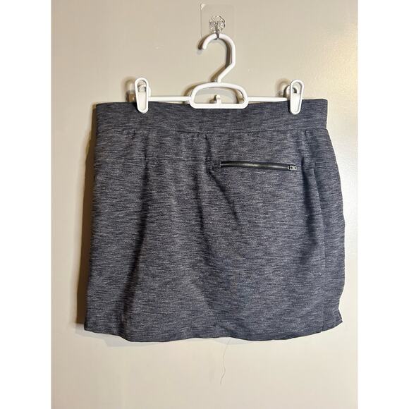 Athleta Metro Drawstring mini skort, size small - Picture 2 of 3